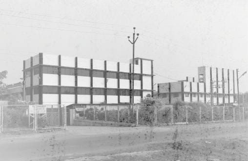 Parason milestone 1976